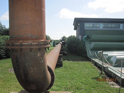 Heberanlage mit geflanschten Stahlrohren